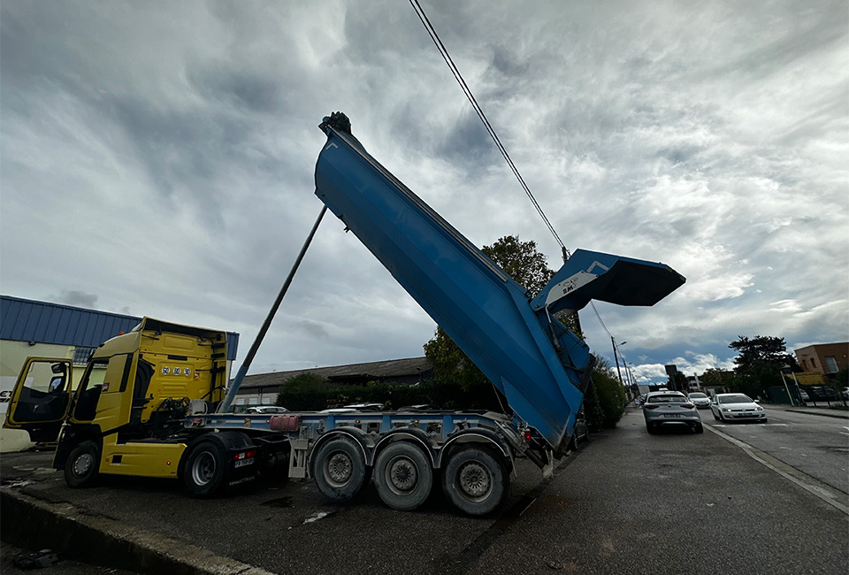 Location d’engins de chantier à Toulon 